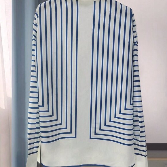 Blue Casual Women's Elegant Striped Loose Shirt - Picture 2 of 4